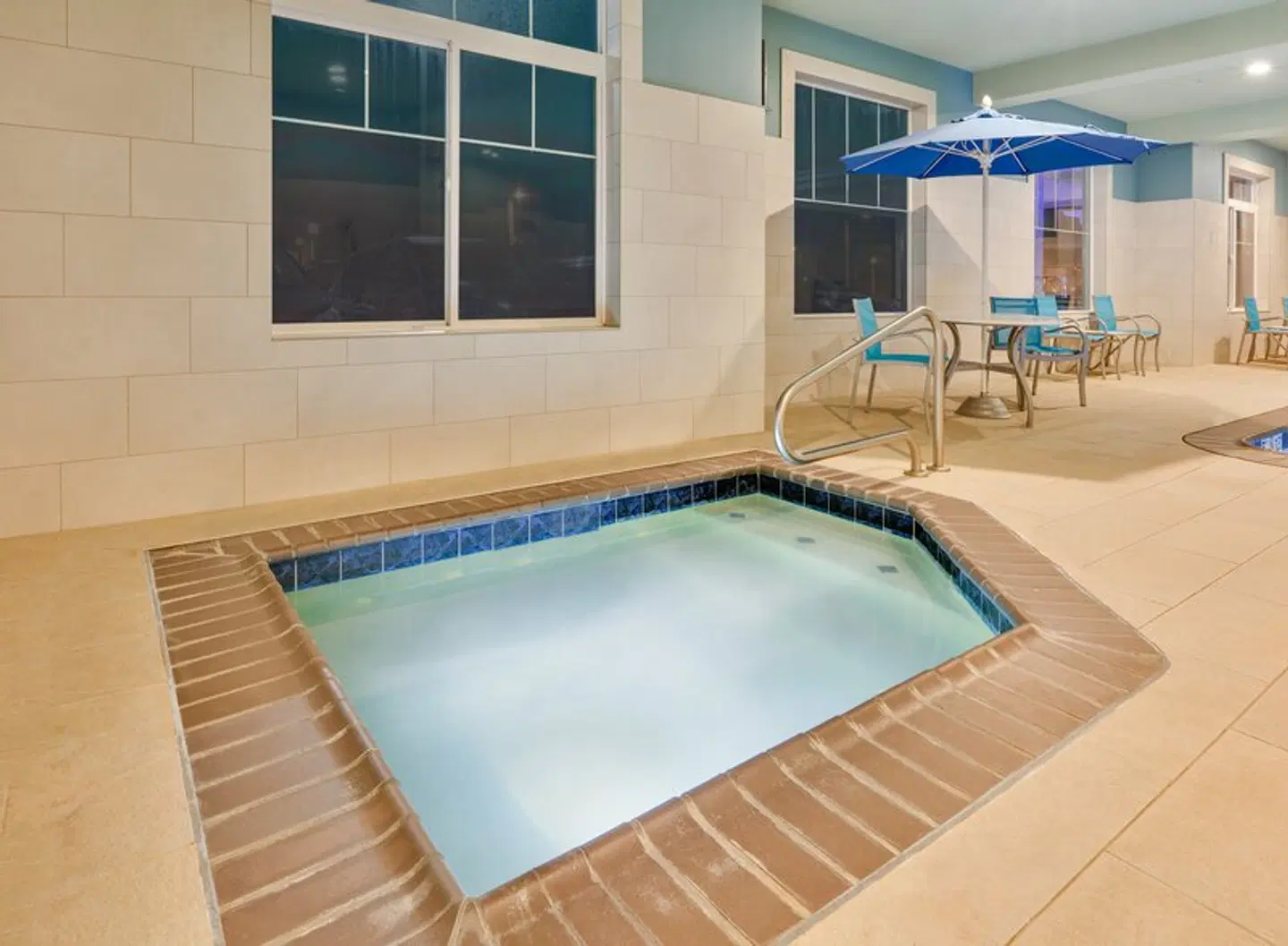 Holiday Inn Express & Suites Seaside-Convention Center by IHG HEALTH_BEAUTY