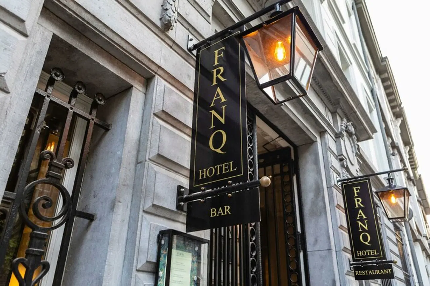 Hotel FRANQ EXTERIOR
