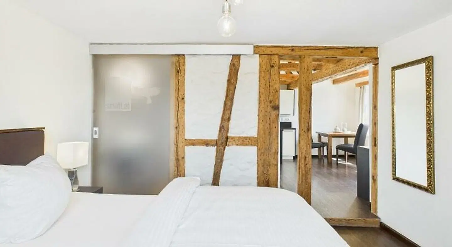 S'Matt ROOM_EXAMPLE