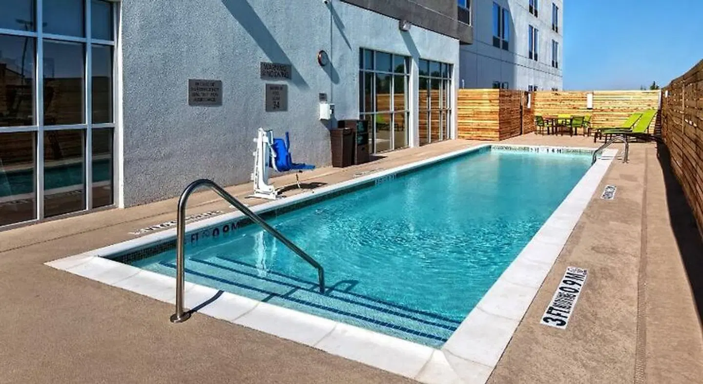 SpringHill Suites by Marriott Amarillo OUTDOOR_POOL