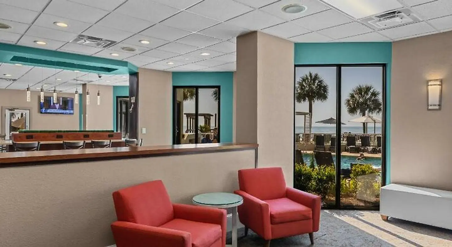 The Strand A Boutique Resort LOUNGE_LOBBY
