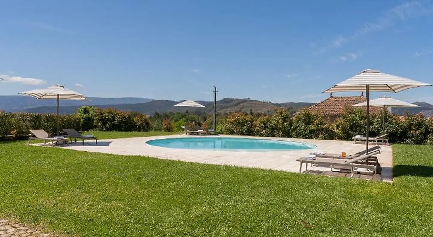 Casa Noronha Lima - Historic Stay OUTDOOR_POOL