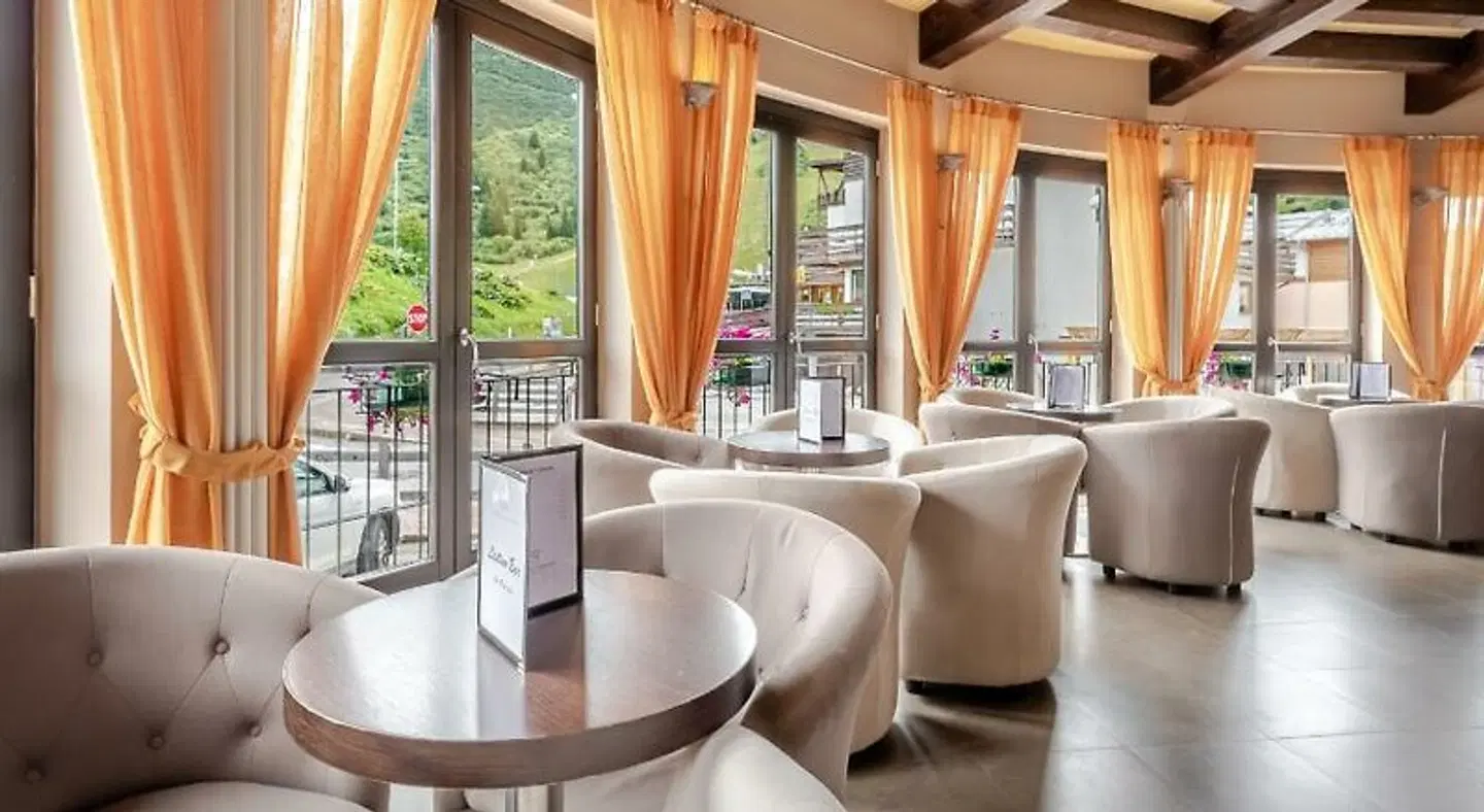 Dolomiti Chalet Family Hotel LOUNGE_LOBBY