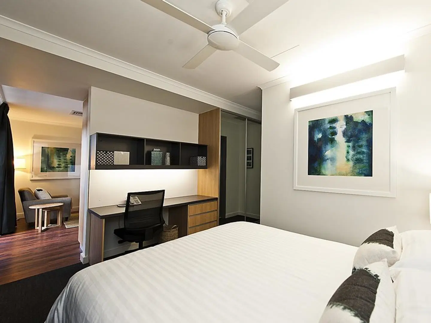 St Catherine's on Park ROOM_EXAMPLE