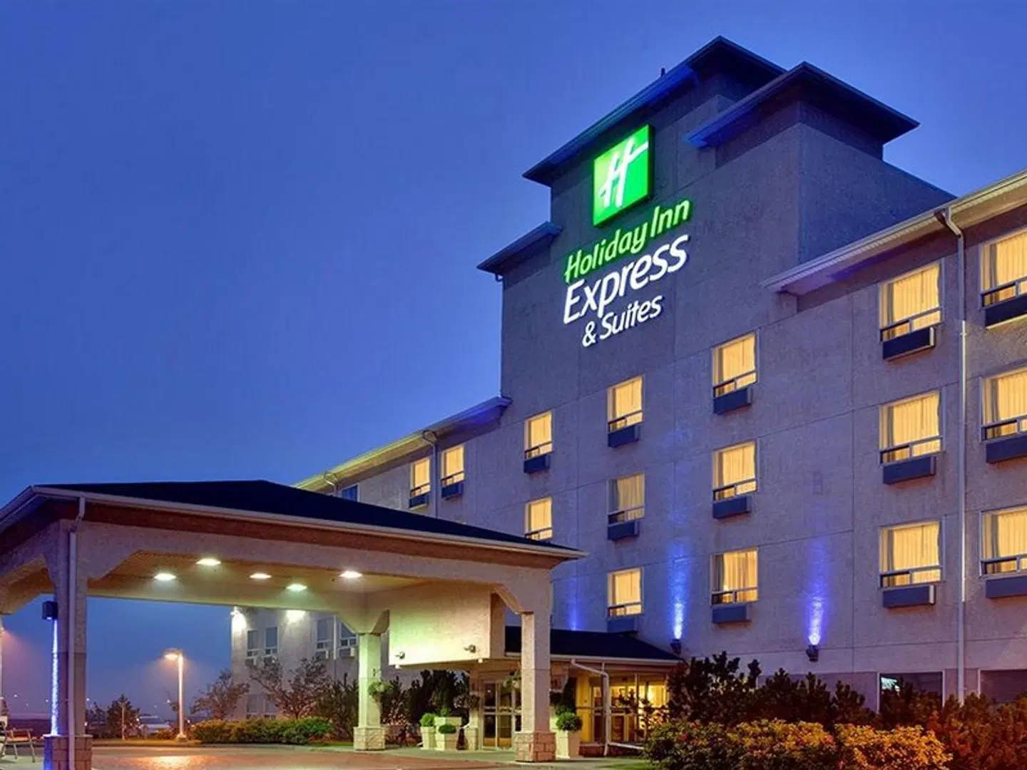 Holiday Inn Express & Suites Edmonton-International Airport by IHG EXTERIOR