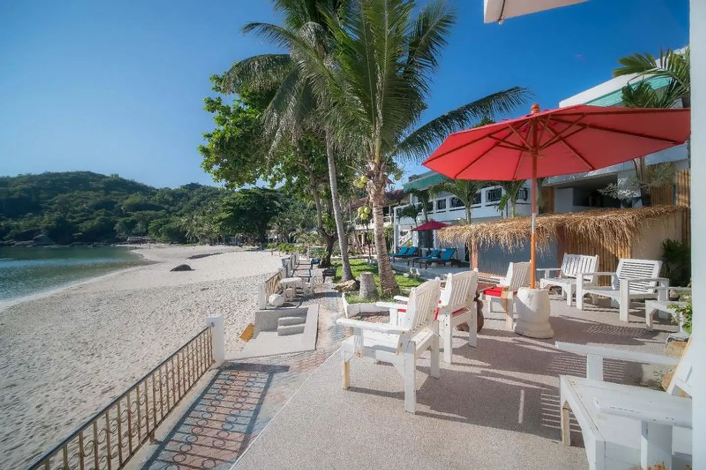 Crystal Bay Beach Resort Terrasse