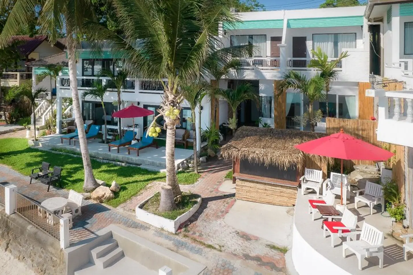 Crystal Bay Beach Resort Garten