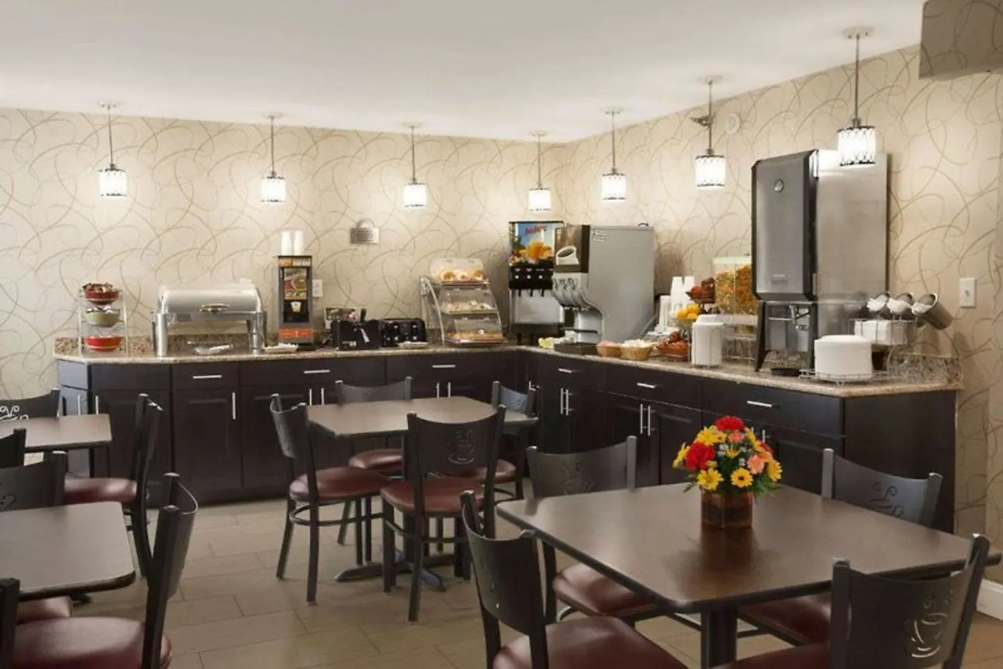 Days Inn by Wyndham Reading Wyomissing Bar