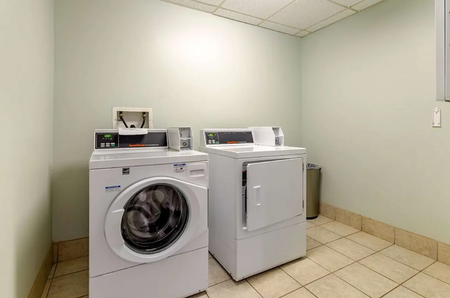 Best Western Plus at Hunt Ridge ROOM_EXAMPLE