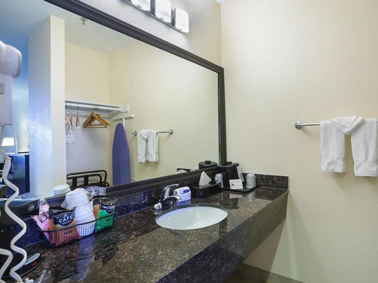 Best Western Superstition Springs Badezimmer