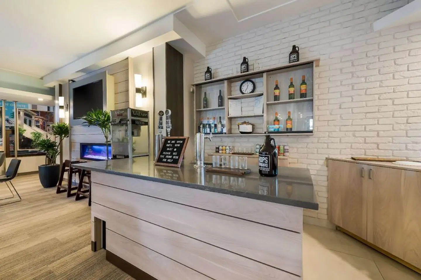 Best Western Belleville LOUNGE_LOBBY