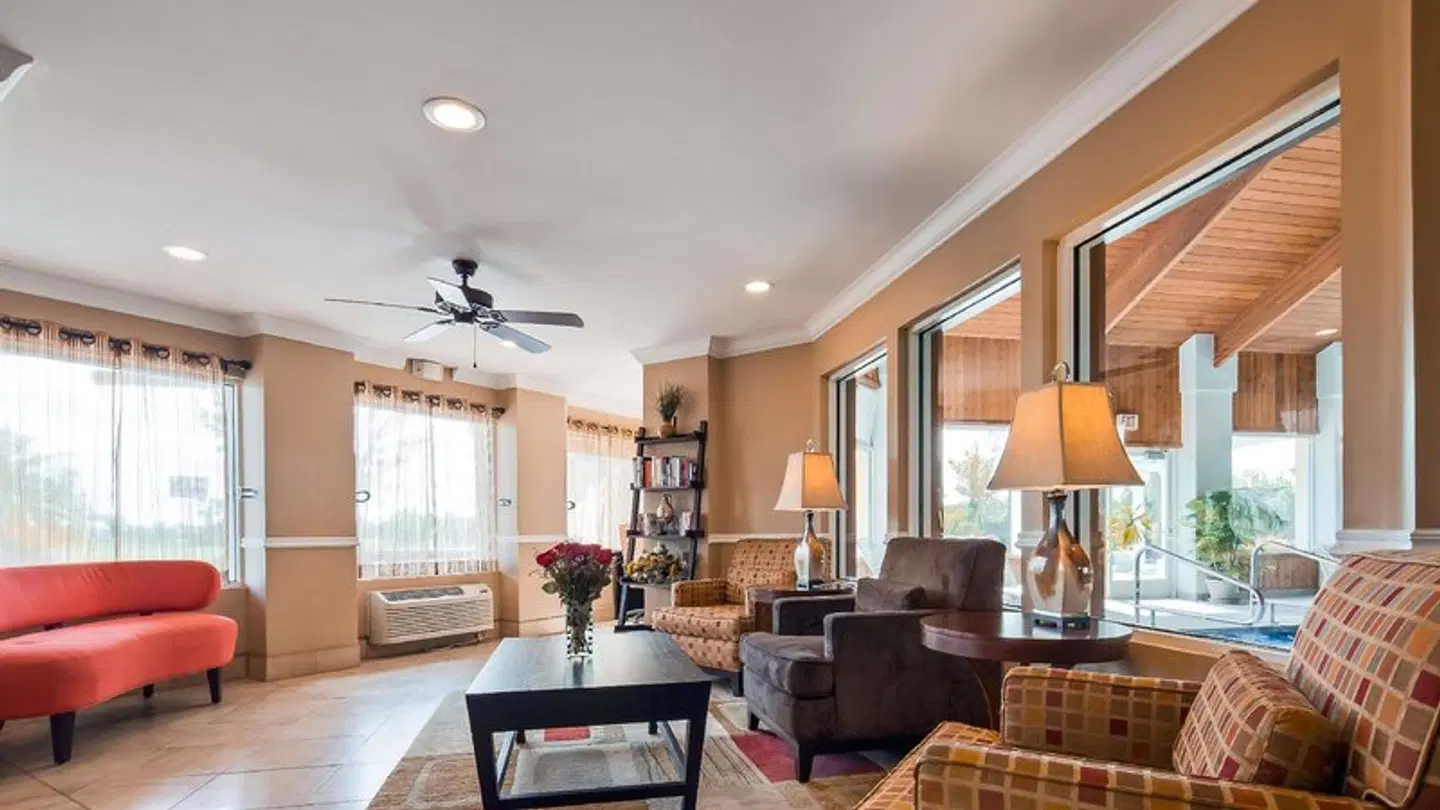 Best Western PLUS Corning Inn LOUNGE_LOBBY