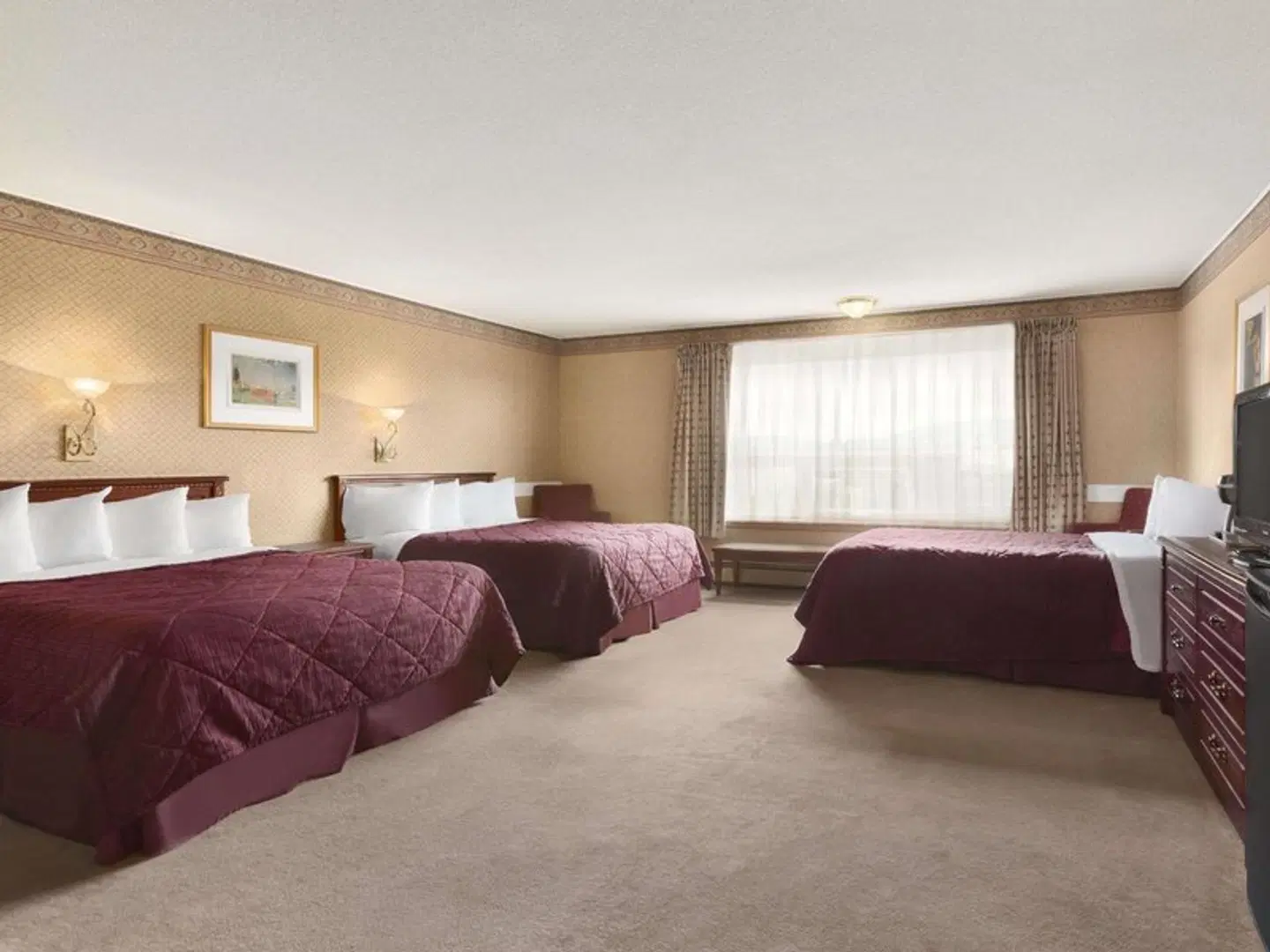 Travelodge by Wyndham Edmundston ROOM_EXAMPLE