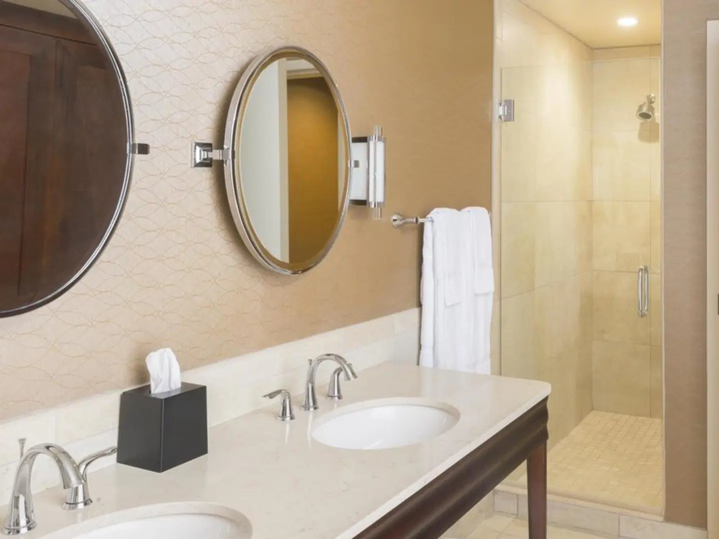 Sheraton Mesa Hotel at Wrigleyville West Badezimmer