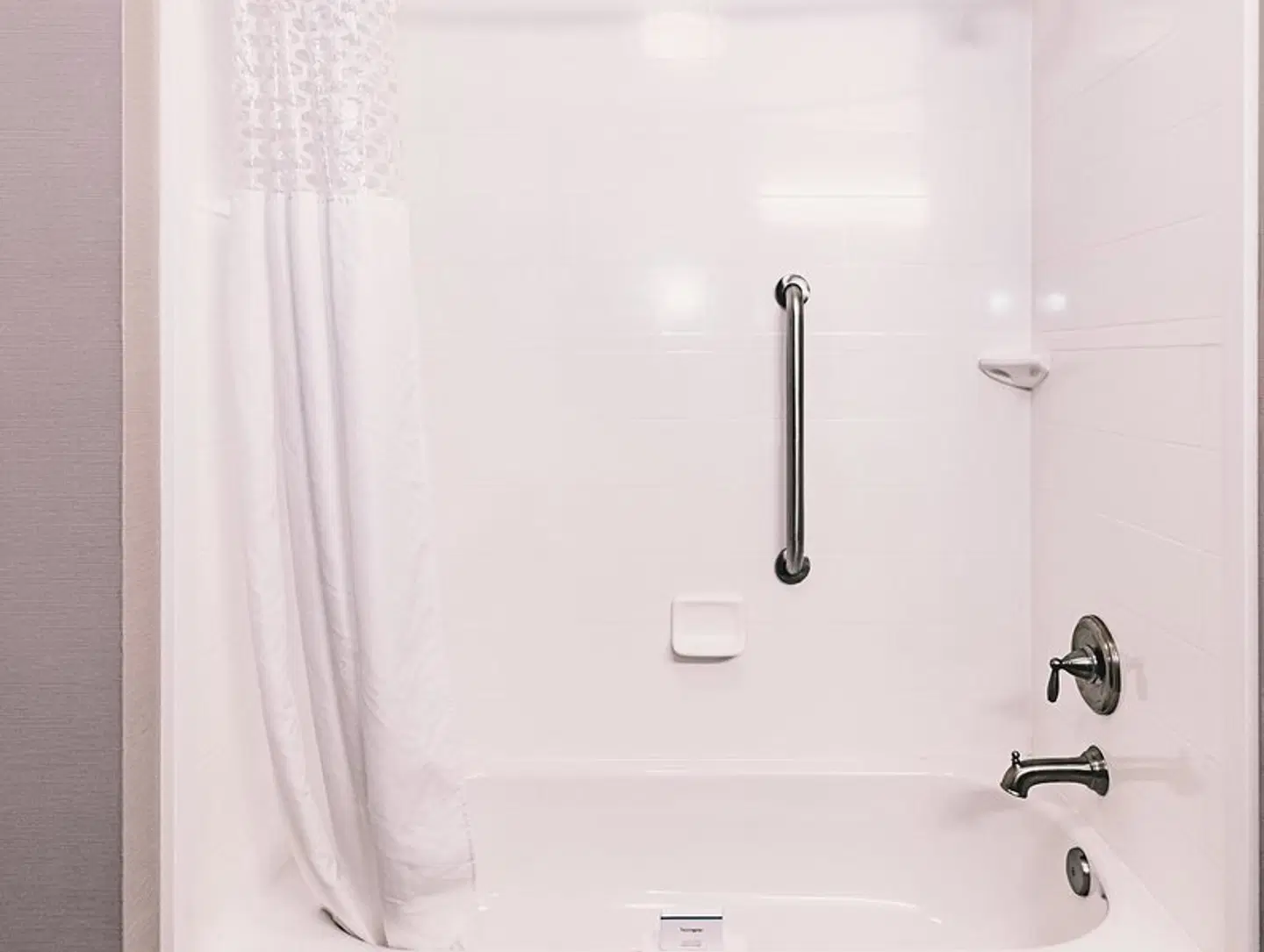 Hampton Inn Niagara Falls/Blvd Badezimmer