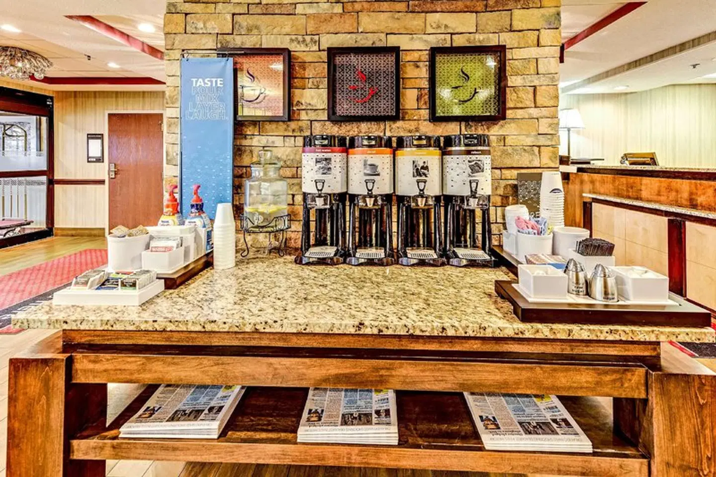 Hampton Inn Columbus I-70E/Hamilton Rd. LOUNGE_LOBBY