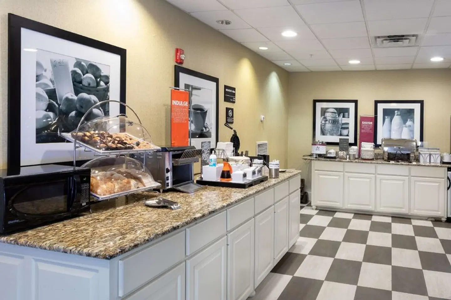 Hampton Inn & Suites Baton Rouge - I-10 East LOUNGE_LOBBY