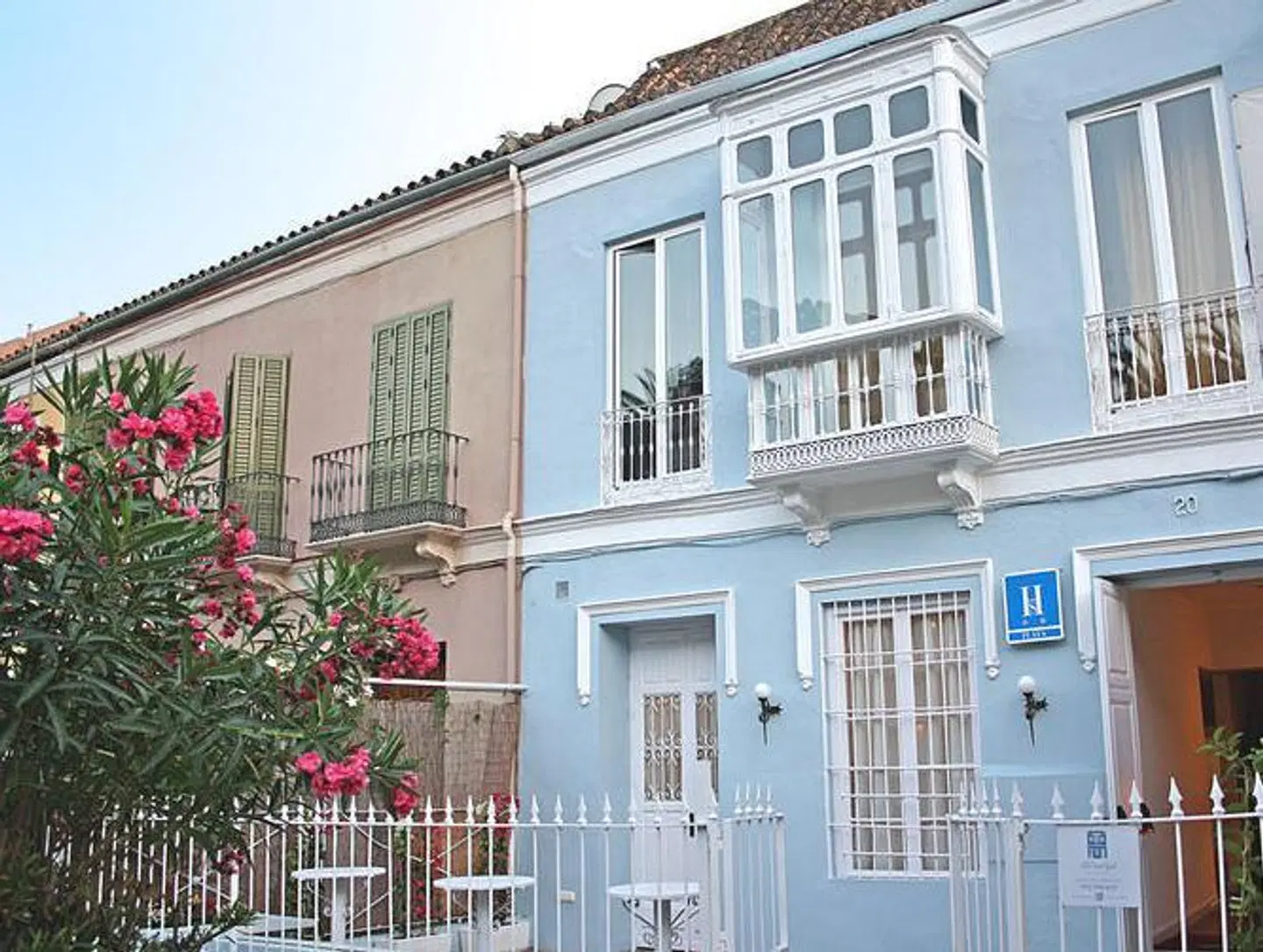 La Casa Azul - Bed & Breakfast EXTERIOR