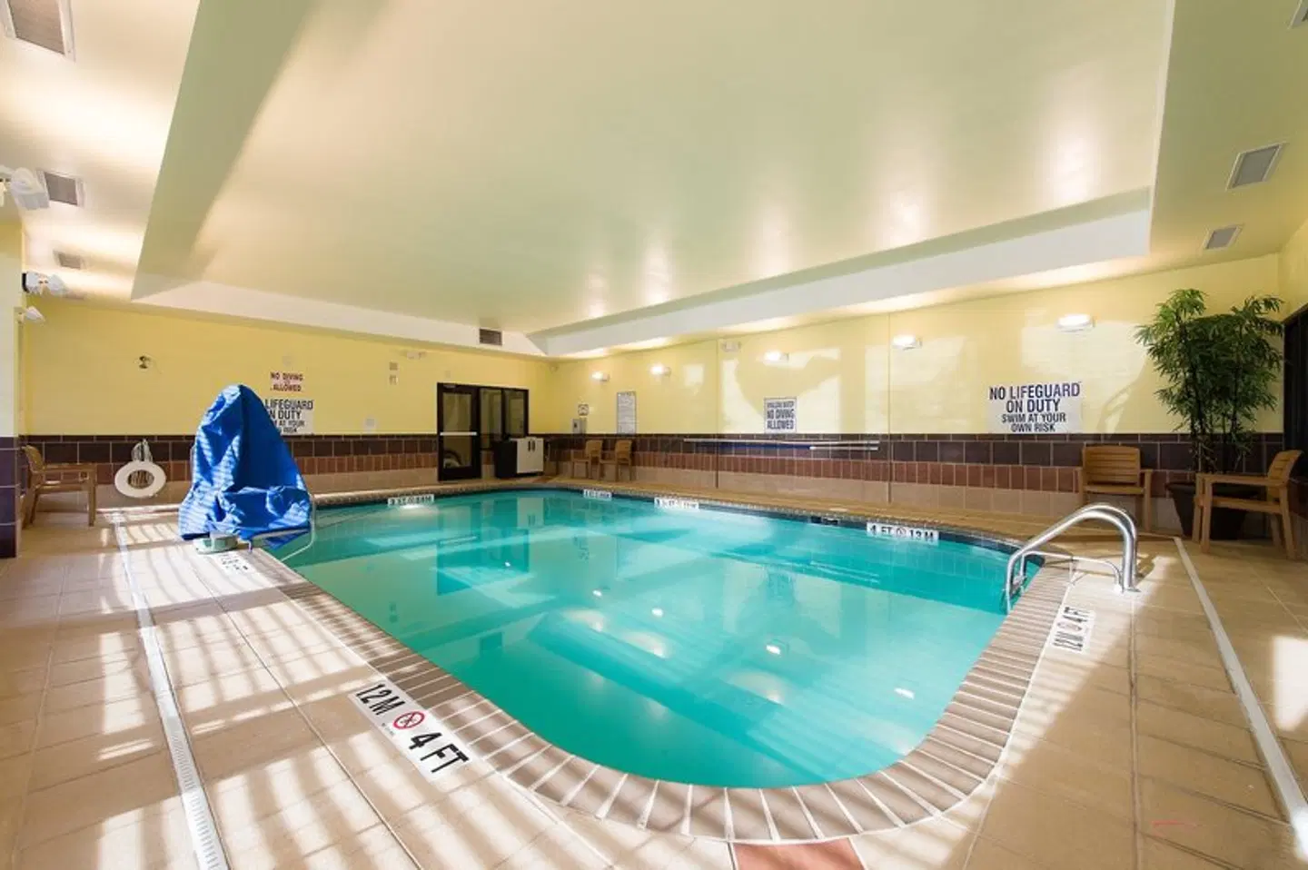 Staybridge Suites Charleston - Ashley Phosphate by IHG Hallenbad