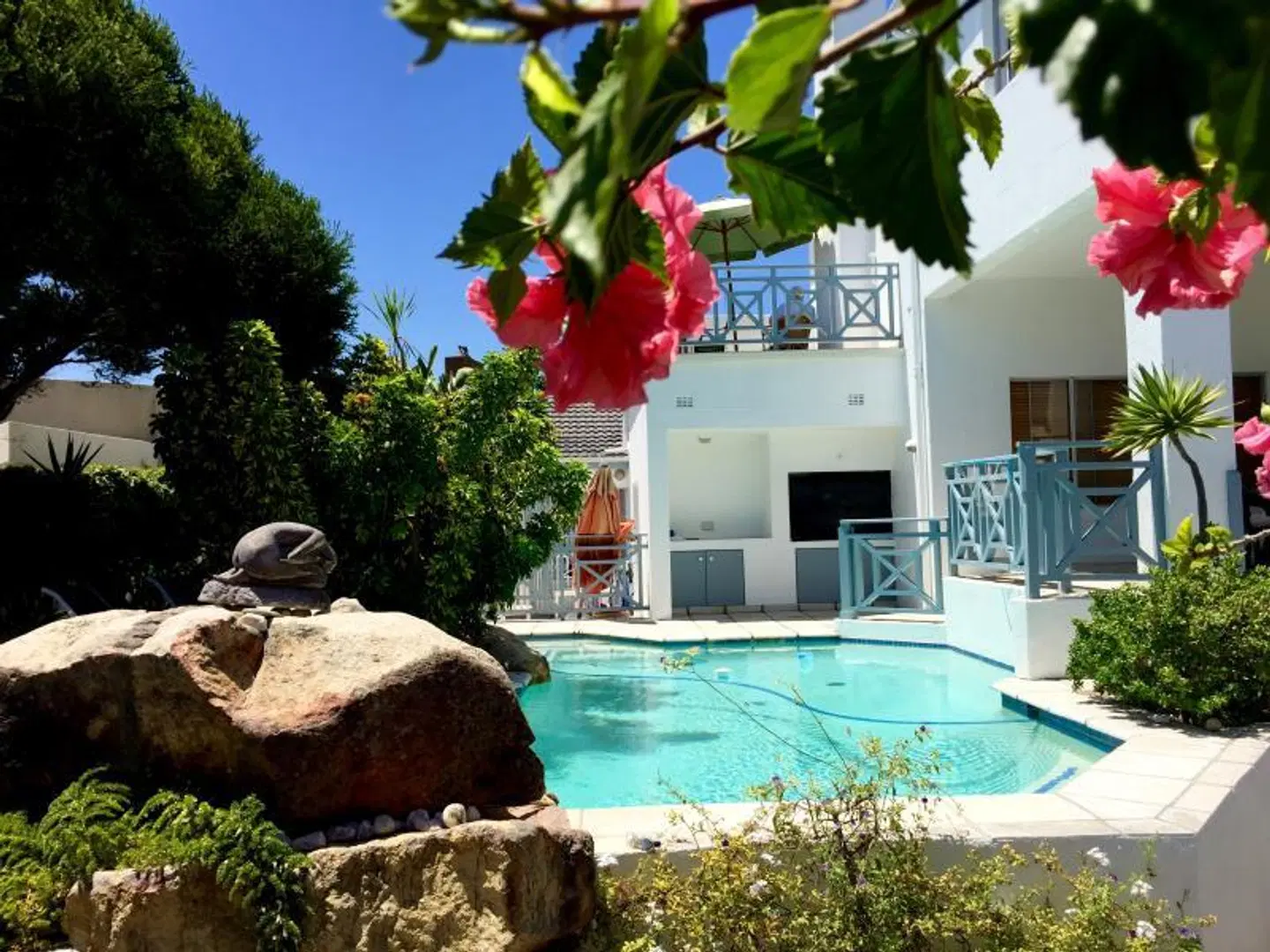 5 Options Guest House OUTDOOR_POOL
