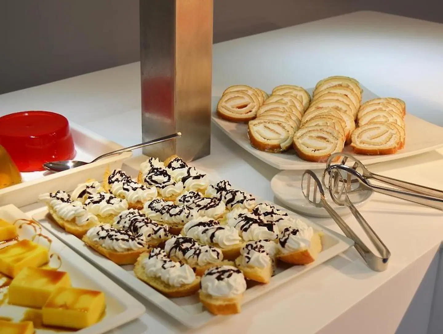 ALEGRIA Sun Village Restaurant