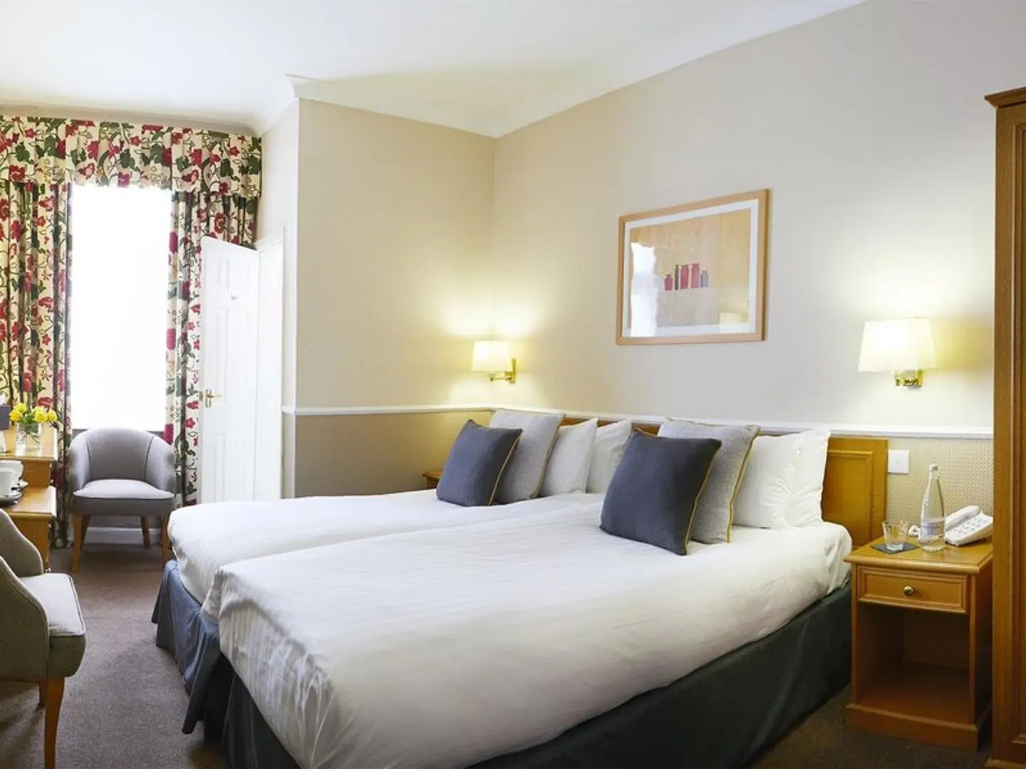 Riviera Town House ROOM_EXAMPLE