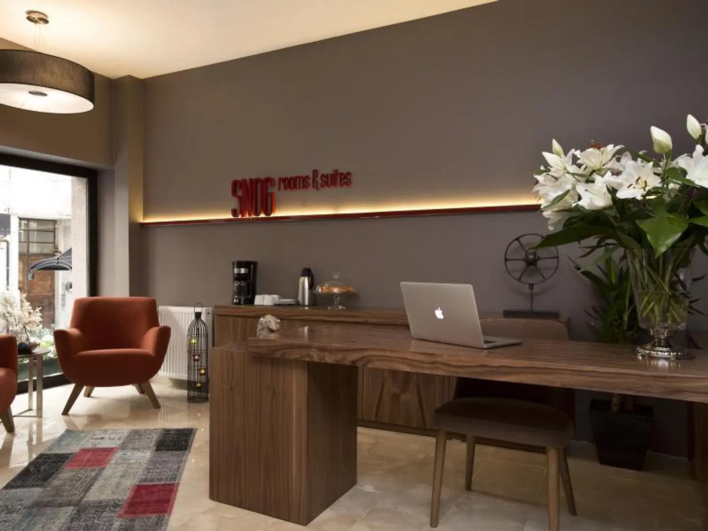 Snog Rooms & Suites ROOM_EXAMPLE
