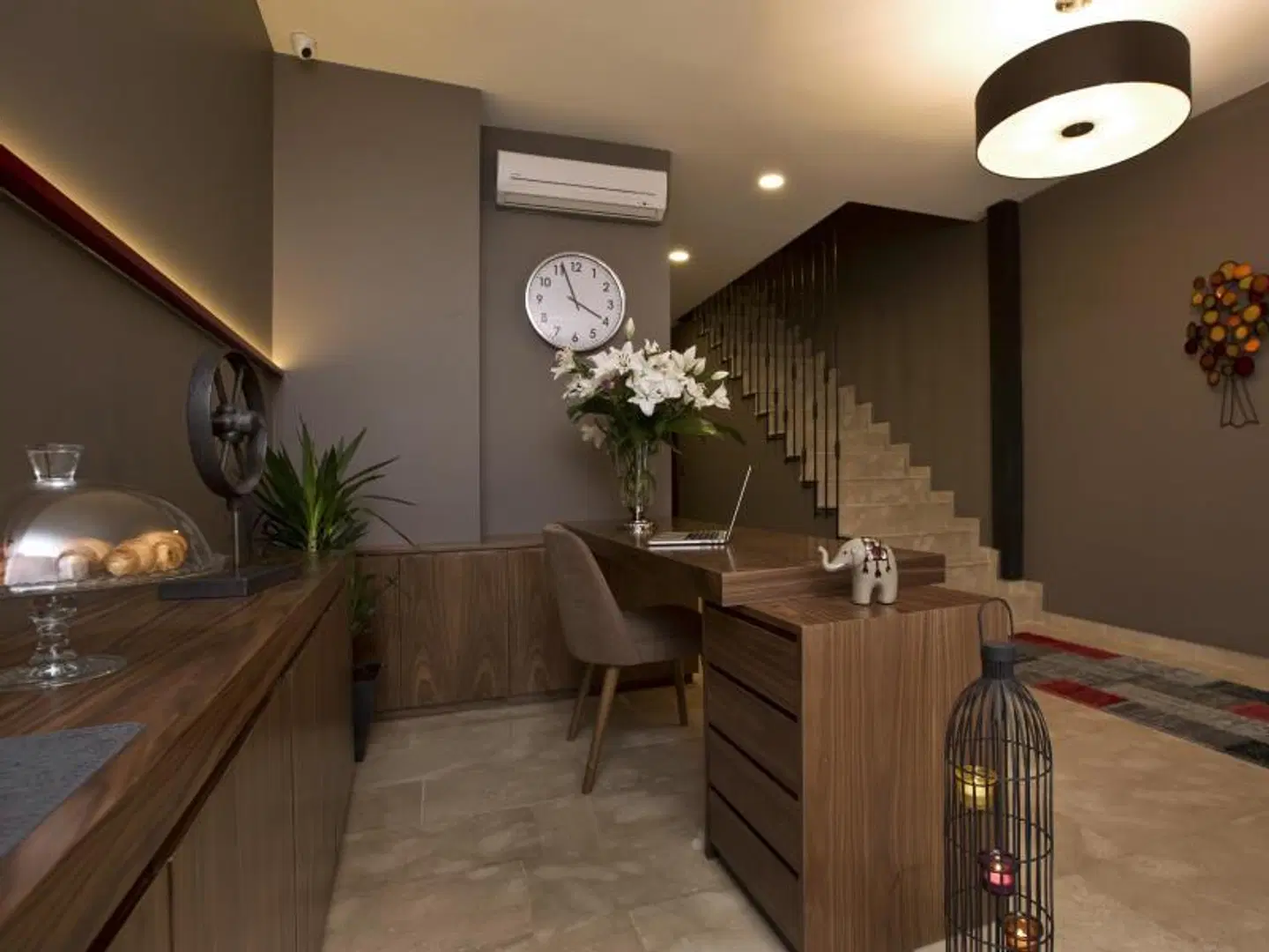 Snog Rooms & Suites LOUNGE_LOBBY