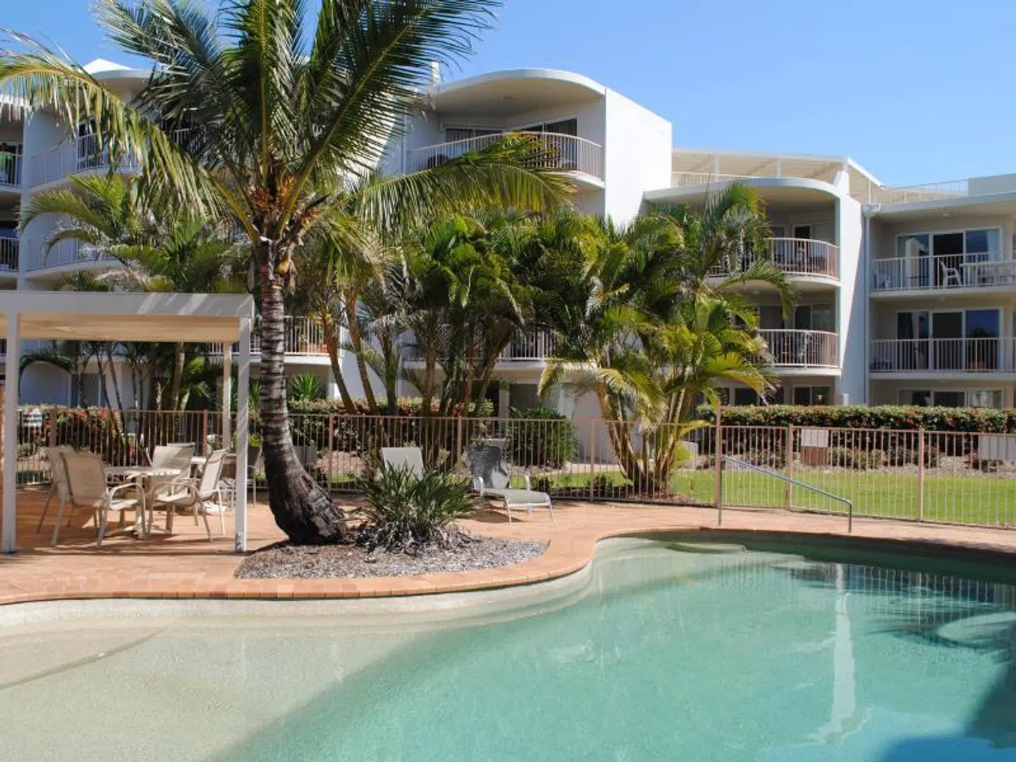 Surfside On The Beach OUTDOOR_POOL