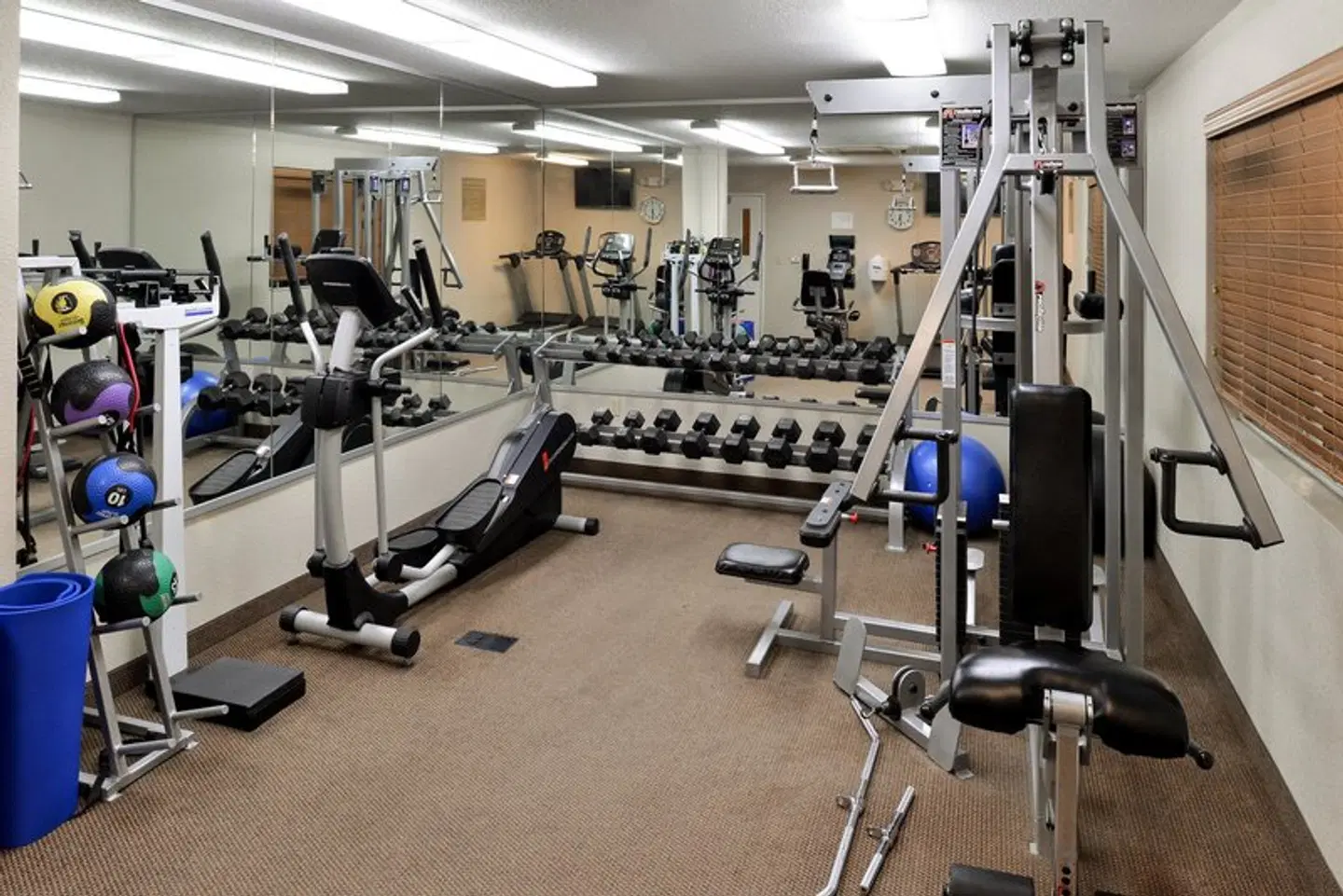Candlewood Suites Turlock by IHG SPORTS_AND_LEISURE