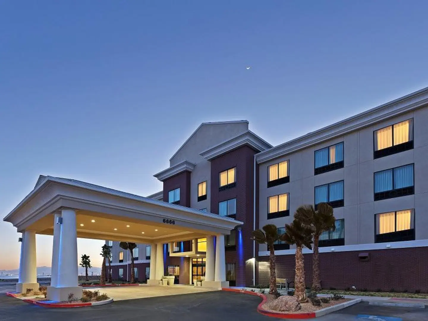 Holiday Inn Express Hotel & Suites El Paso Airport Area by IHG EXTERIOR