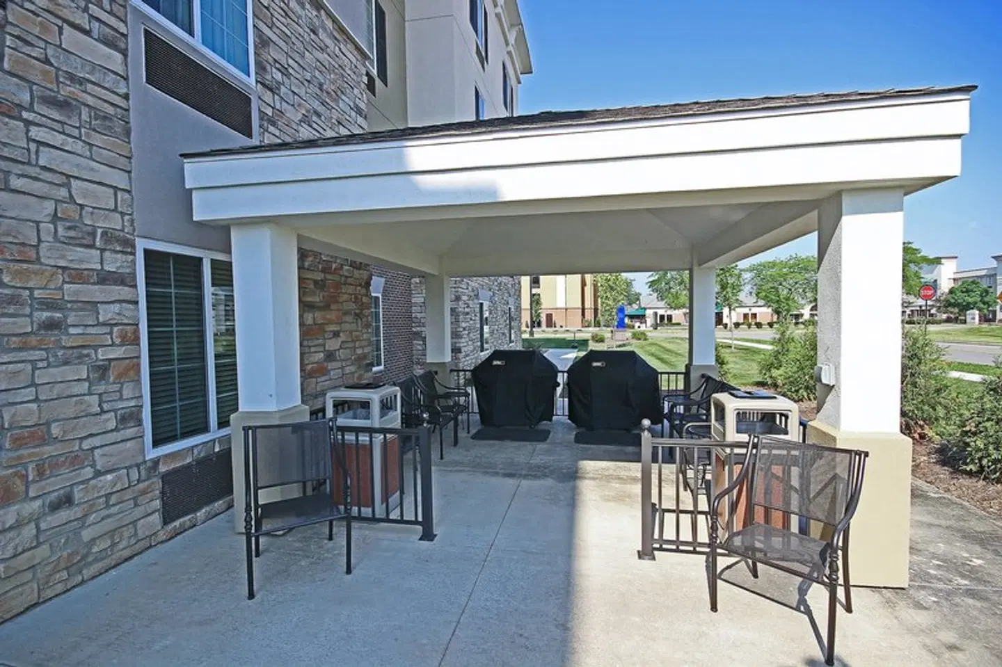 Candlewood Suites Columbus - Grove City by IHG Terrasse