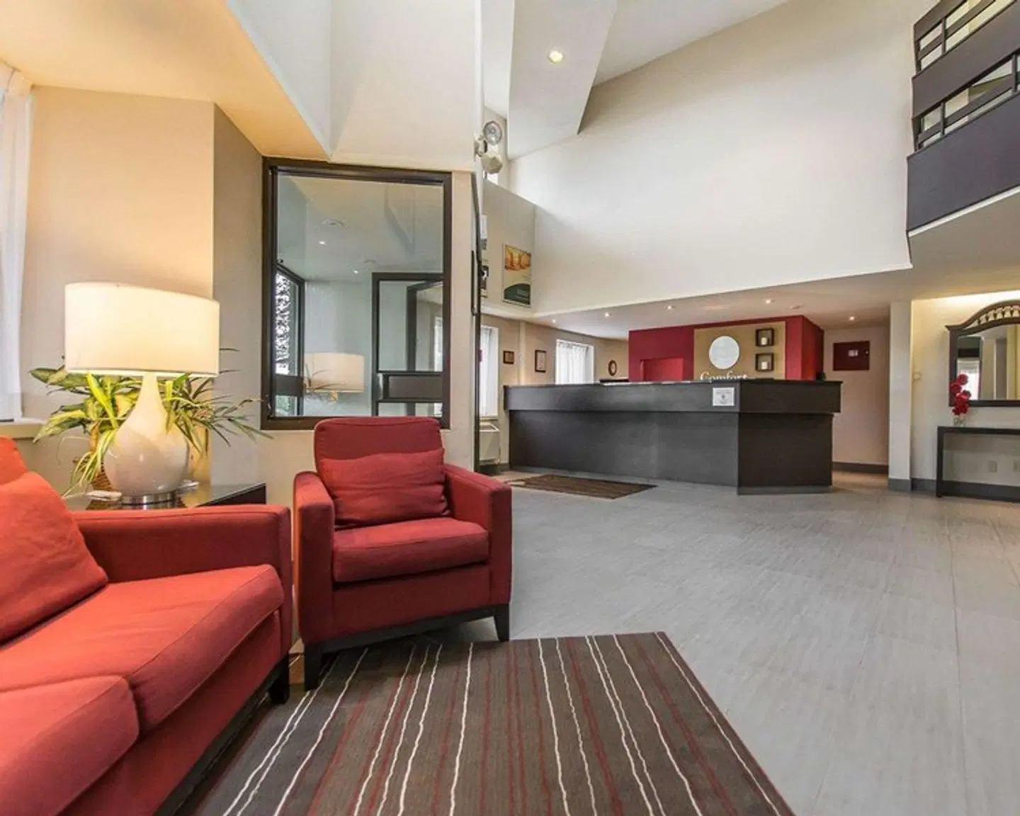 Comfort Inn Val D'Or LOUNGE_LOBBY