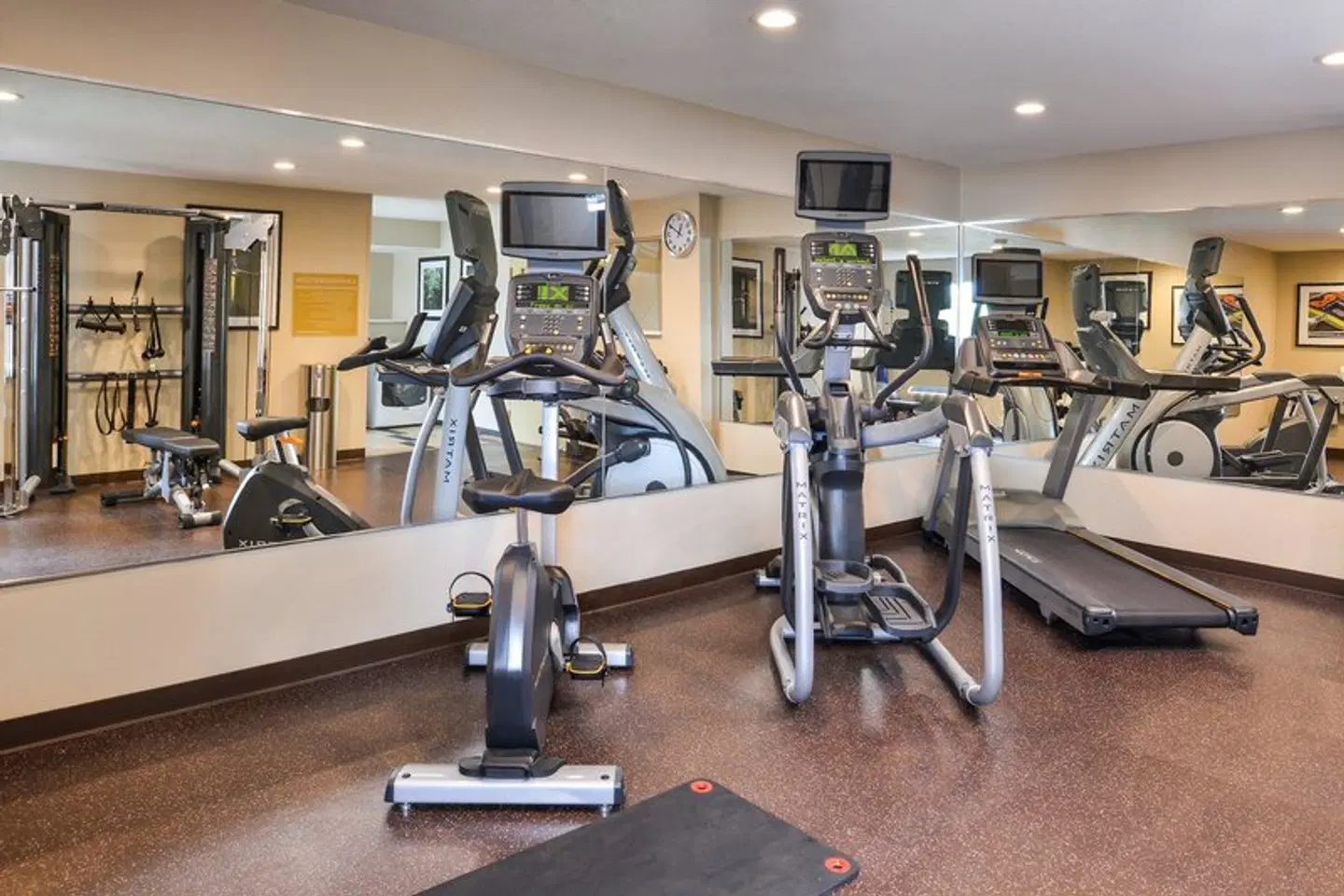 Candlewood Suites Beaumont SPORTS_AND_LEISURE