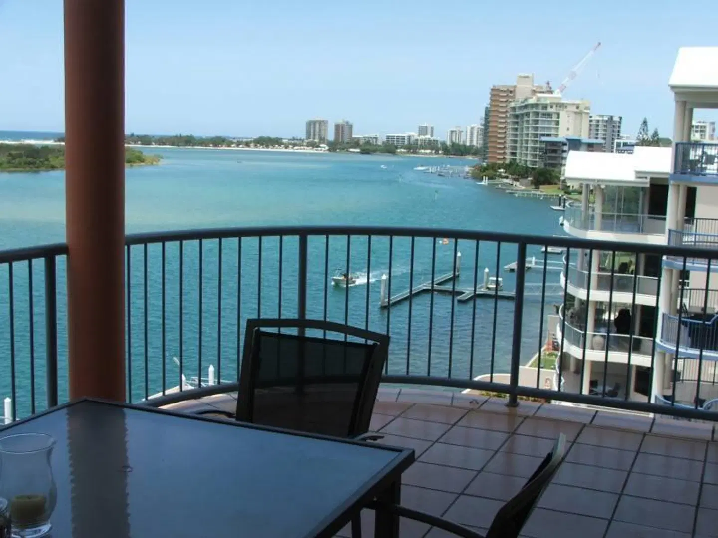 On The River Apartments Terrasse
