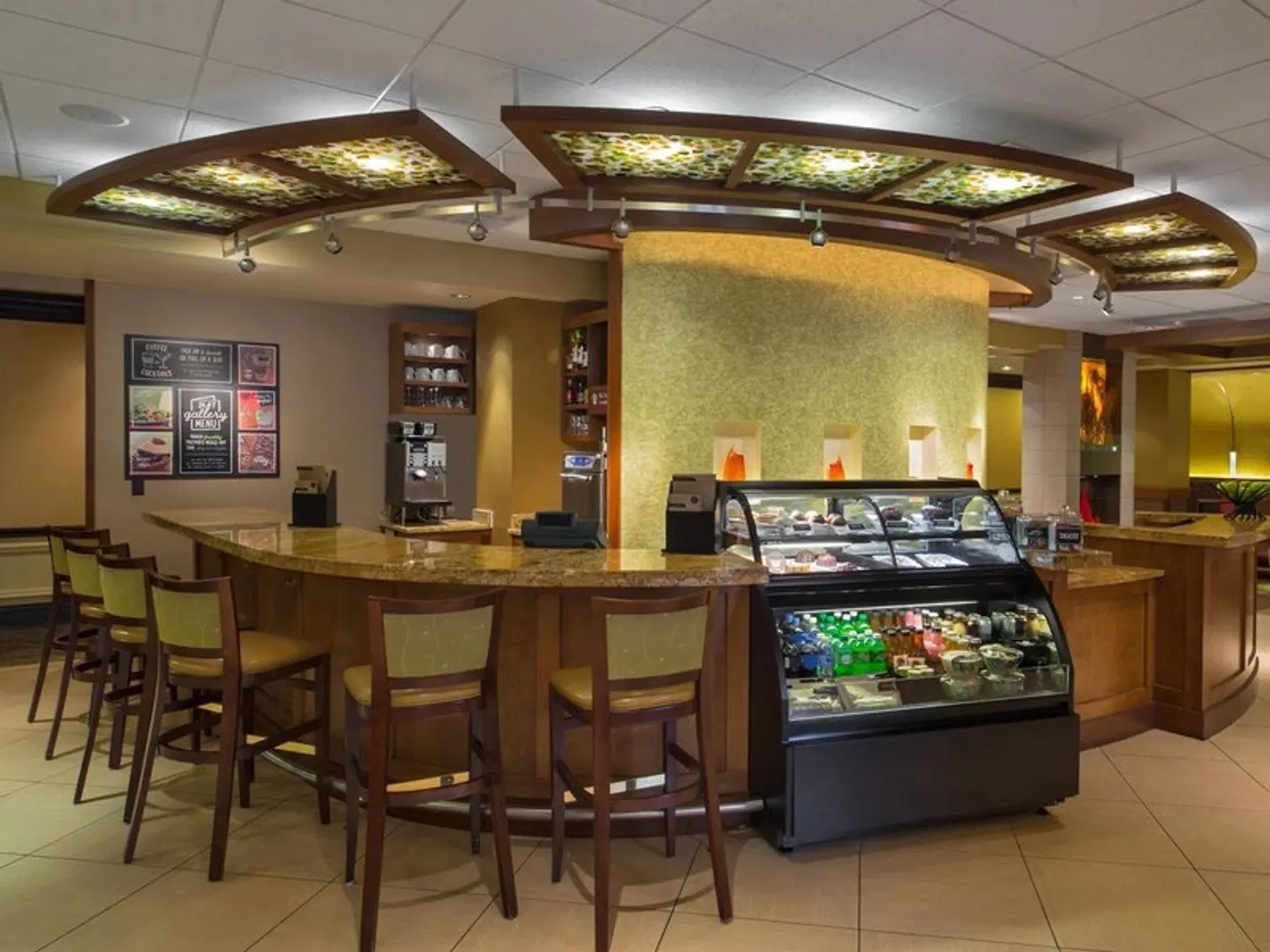 Hyatt Place Columbus/Worthington Bar