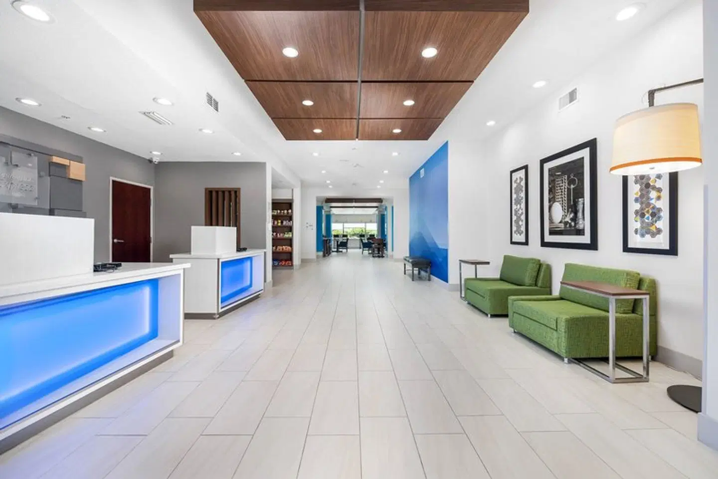 Holiday Inn Express & Suites Conroe I-45 North by IHG EXTERIOR