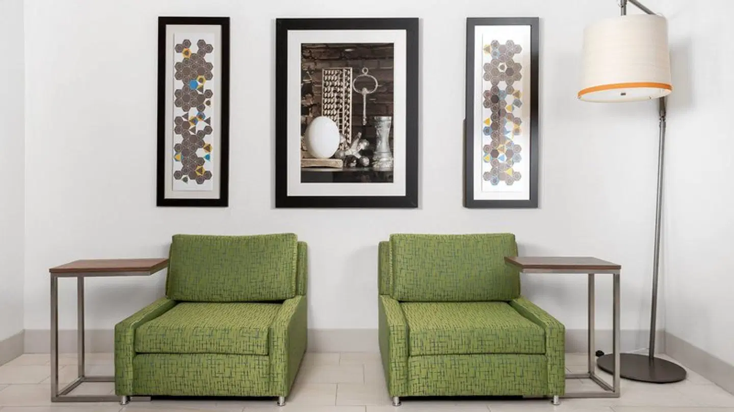 Holiday Inn Express & Suites Conroe I-45 North by IHG LOUNGE_LOBBY