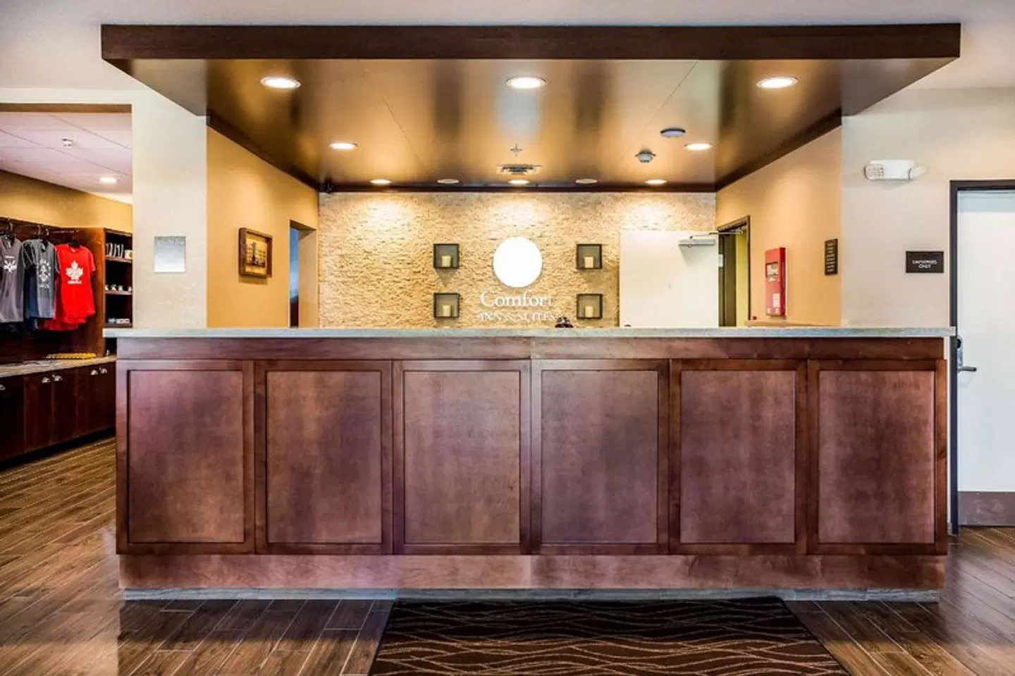 Comfort Inn & Suites Niagara Falls LOUNGE_LOBBY