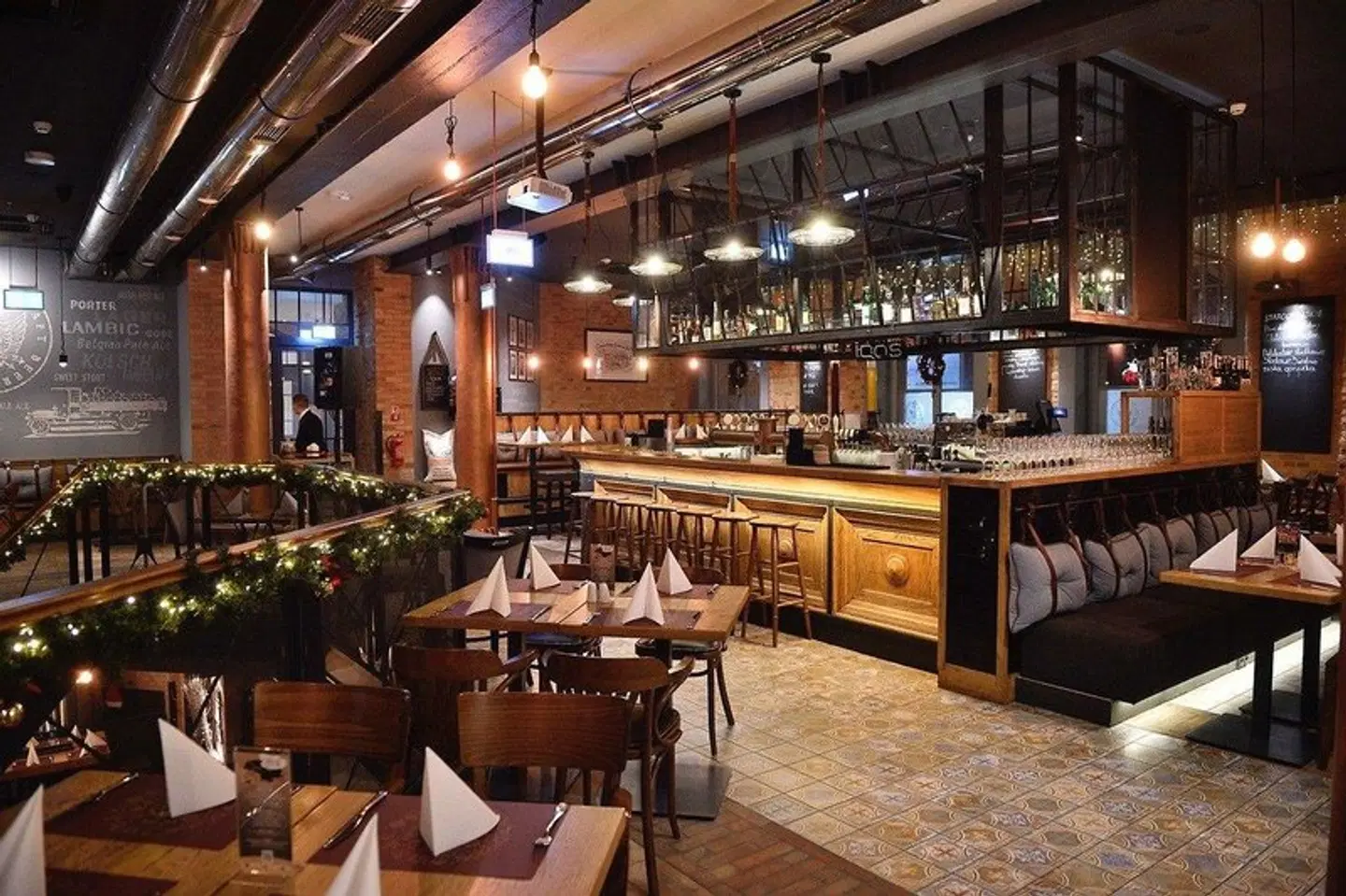 Craft Beer Central Hotel Restaurant