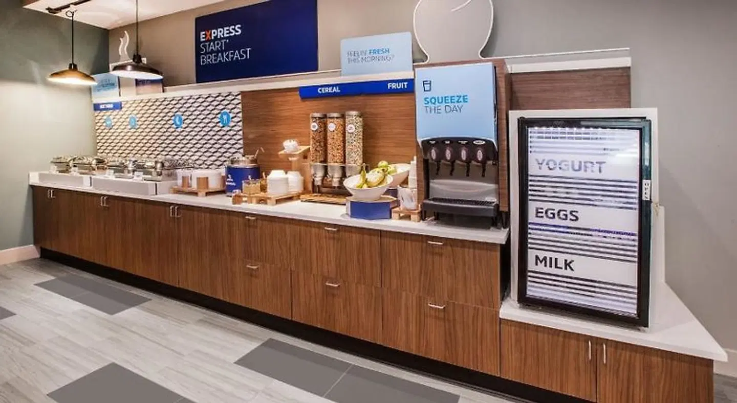 Holiday Inn Express Philadelphia - Penns Landing LOUNGE_LOBBY