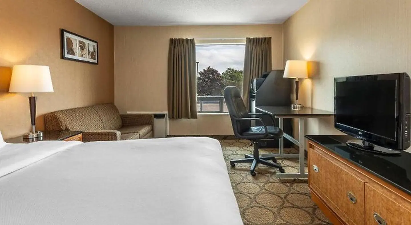 Comfort Inn Val D'Or ROOM_EXAMPLE