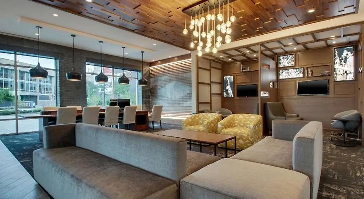 Hyatt Place Milwaukee Downtown LOUNGE_LOBBY