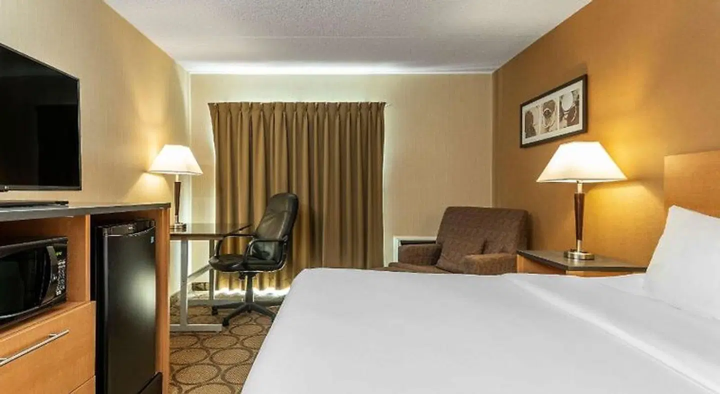 Comfort Inn Val D'Or ROOM_EXAMPLE