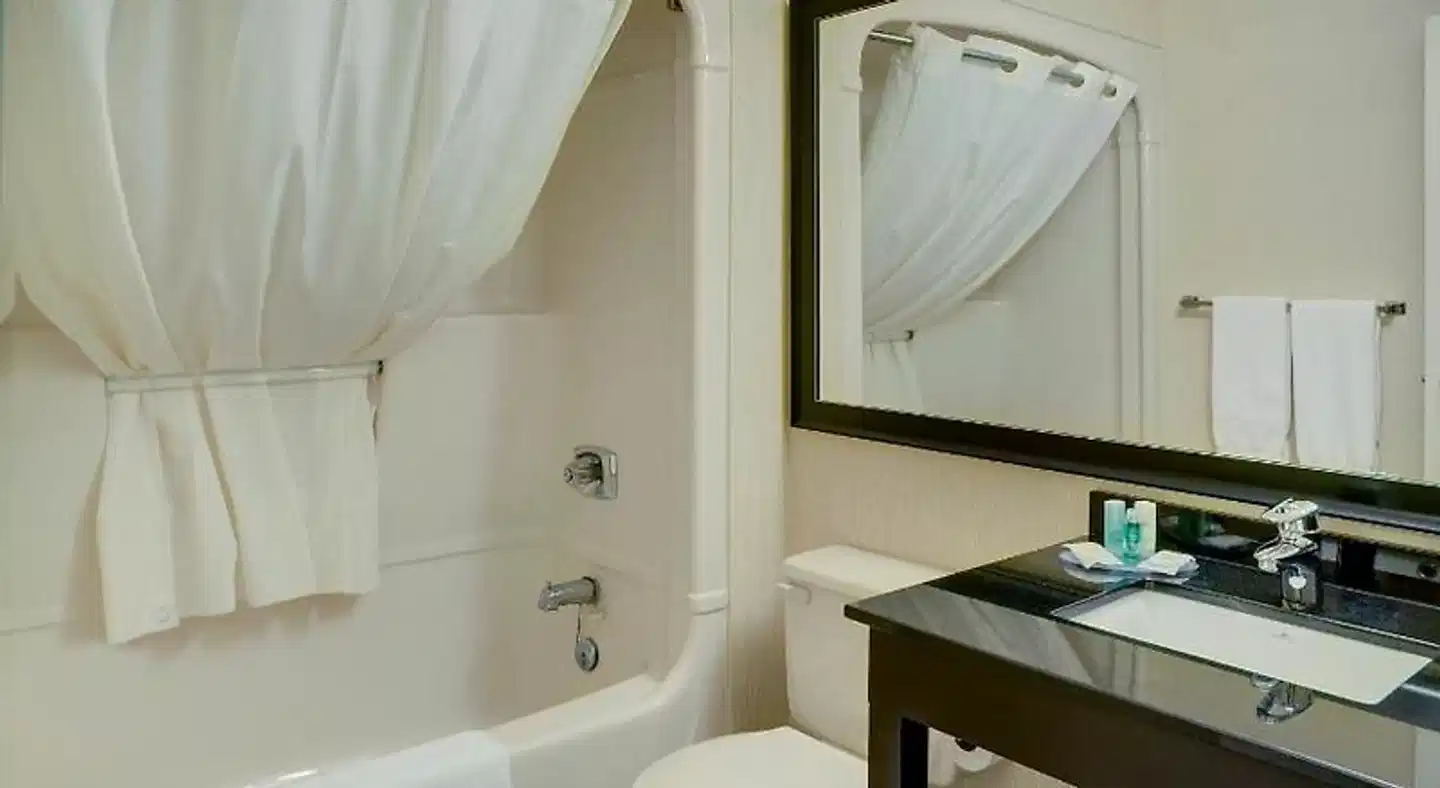 Comfort Inn Baie-Comeau Badezimmer