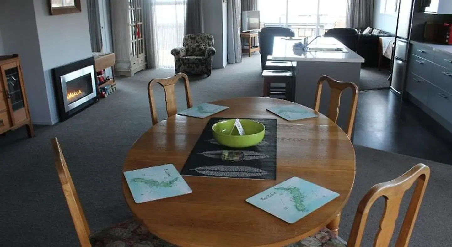 The Mackenzie Apartments LOUNGE_LOBBY
