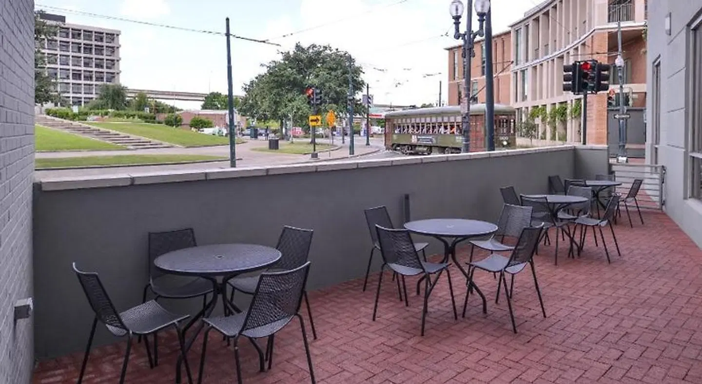 Holiday Inn Express New Orleans - St Charles by IHG Terrasse