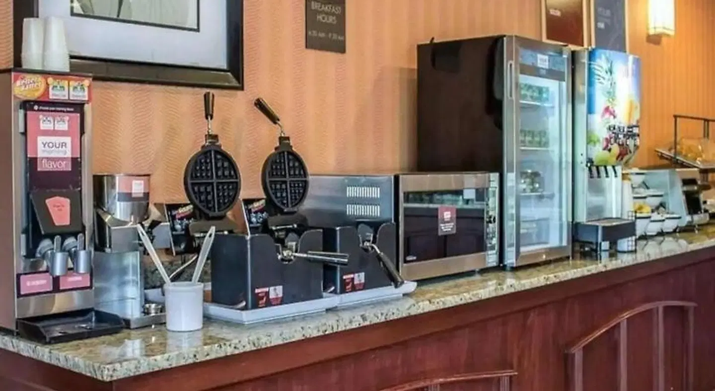 Norwood Inn & Suites Columbus SPORTS_AND_LEISURE