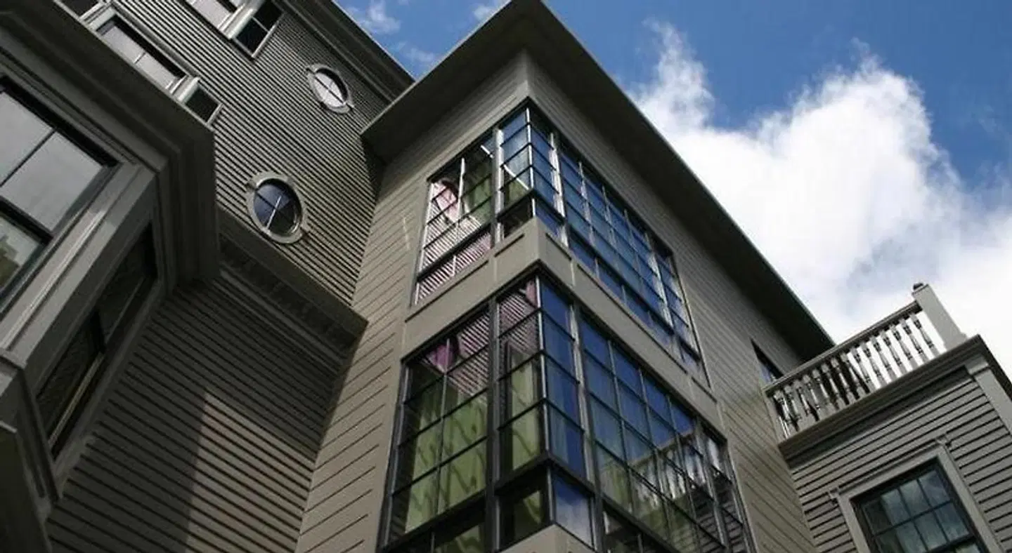 Veritas EXTERIOR
