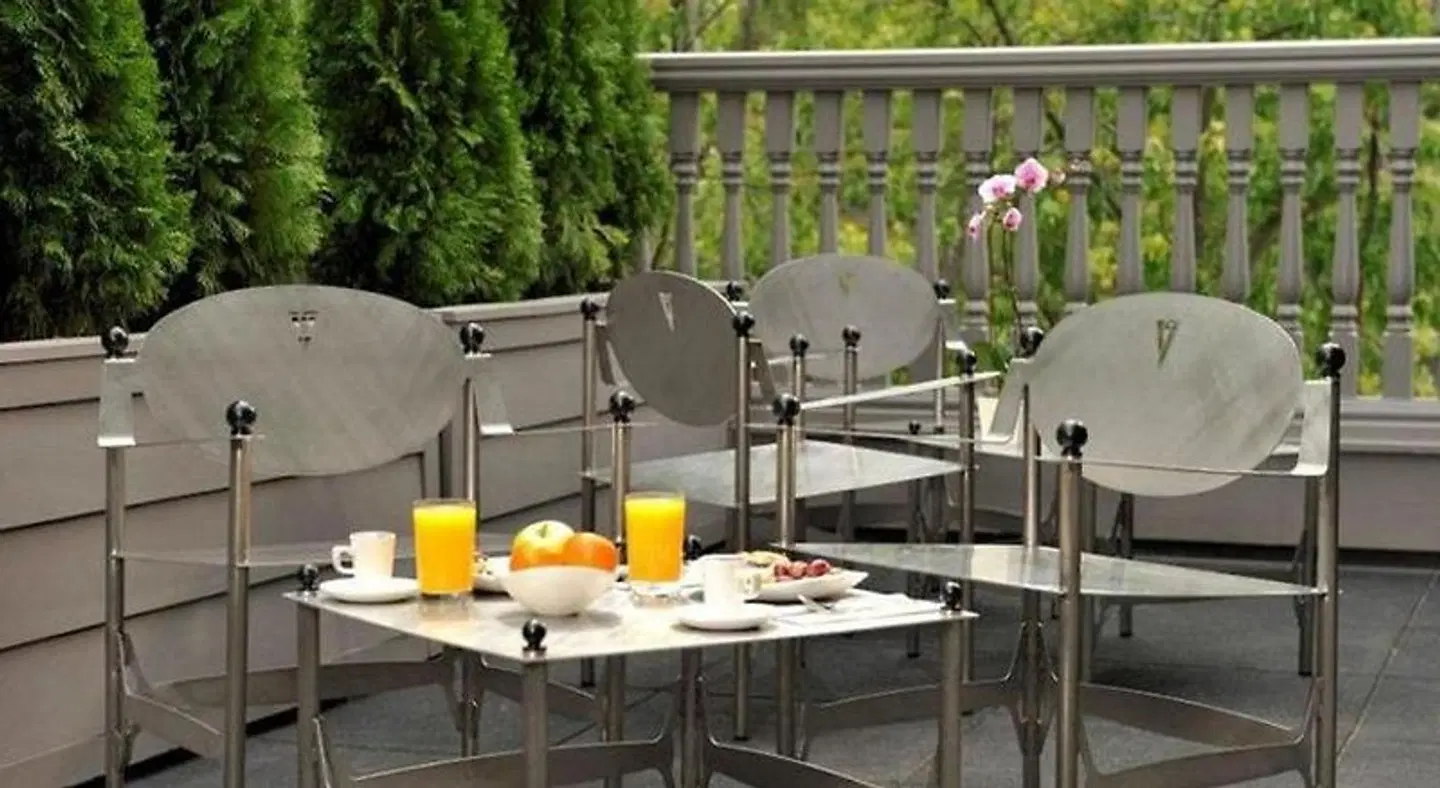 Veritas Terrasse